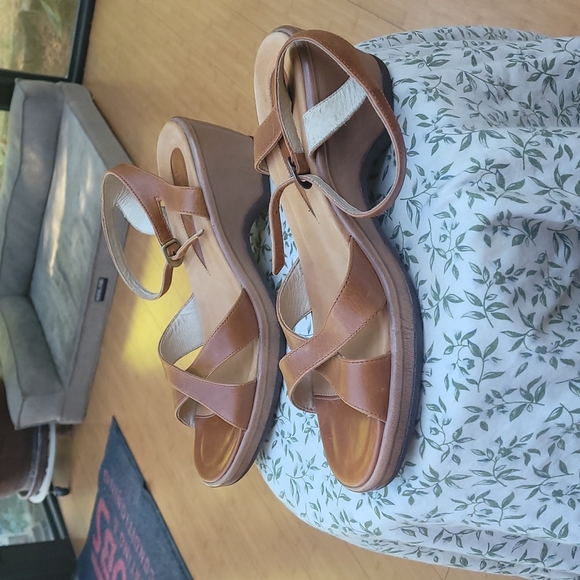 Dansko sandals size 42 - Picture 4 of 10